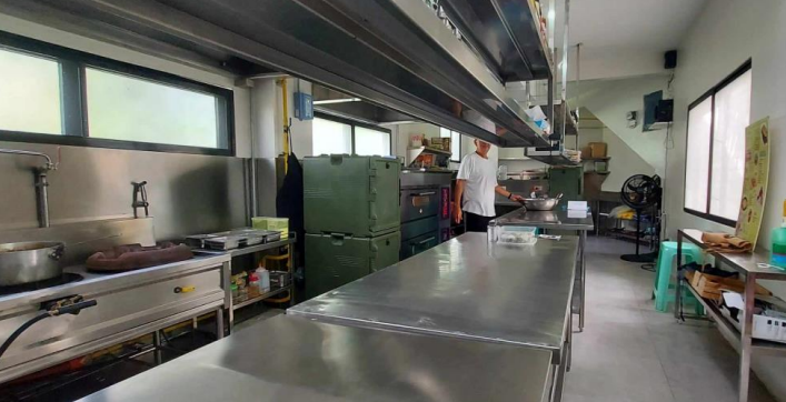 Floritas Kitchen Fit-out Image 2