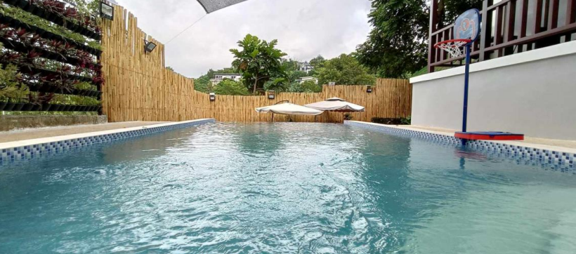 La Montana Pool Construction Image 1