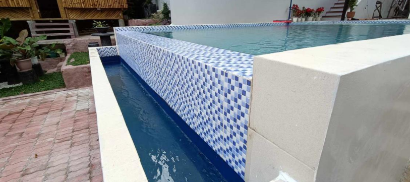 La Montana Pool Construction Image 2